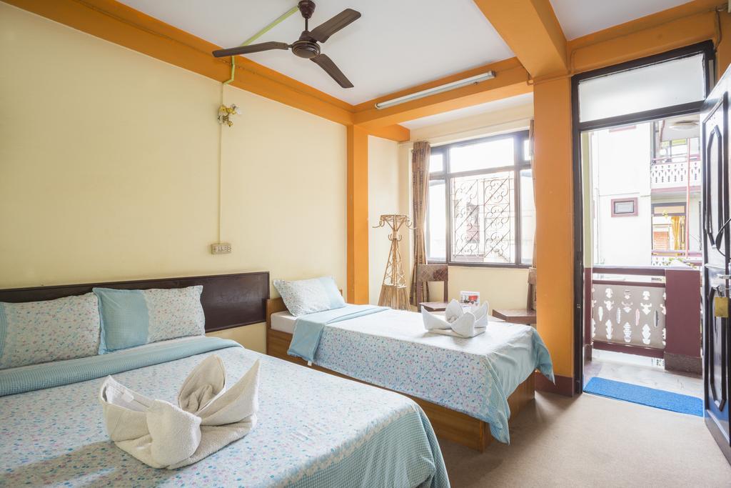 Hotel Yala Peak Katmandu Kültér fotó