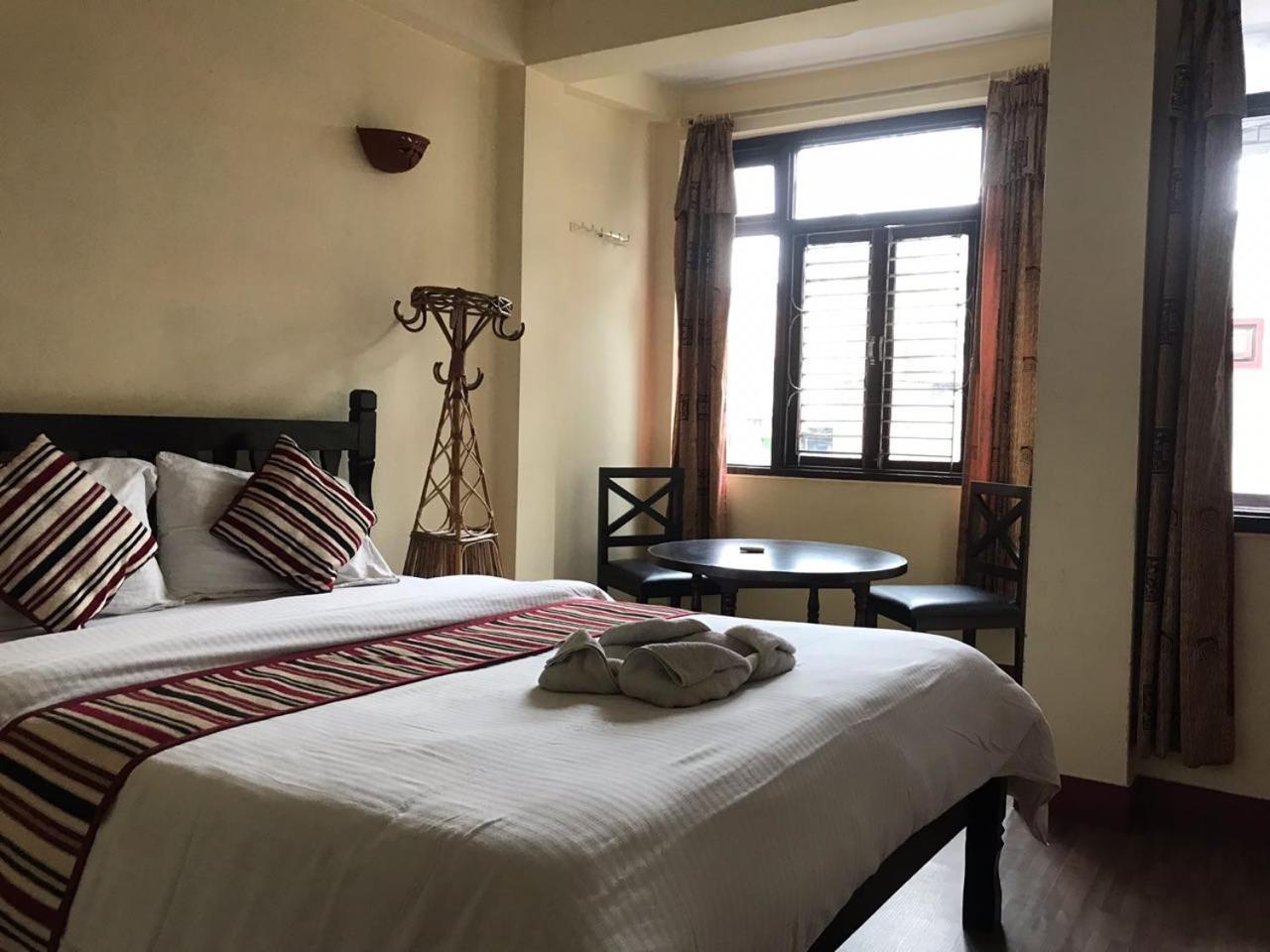 Hotel Yala Peak Katmandu Kültér fotó